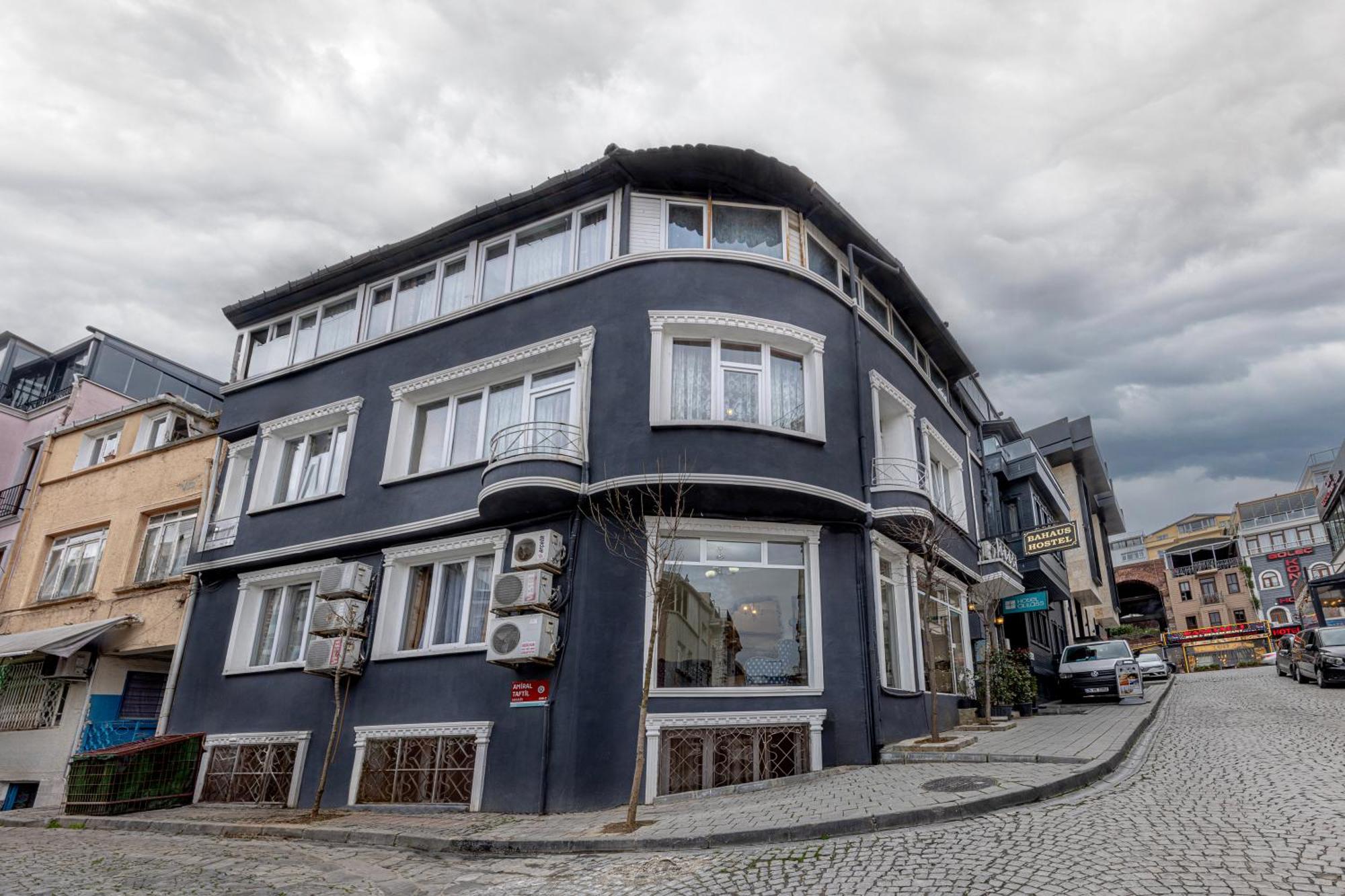 Bahaus Hostel Near Bluemosque And Hagiasophiamosque - 2 Minutes — Photos 3